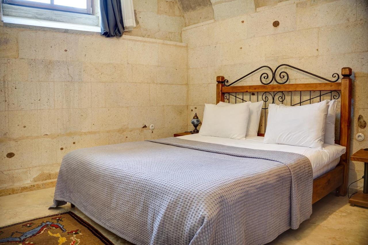 Karma Cappadocia Bed & Breakfast Ючхисар Екстериор снимка