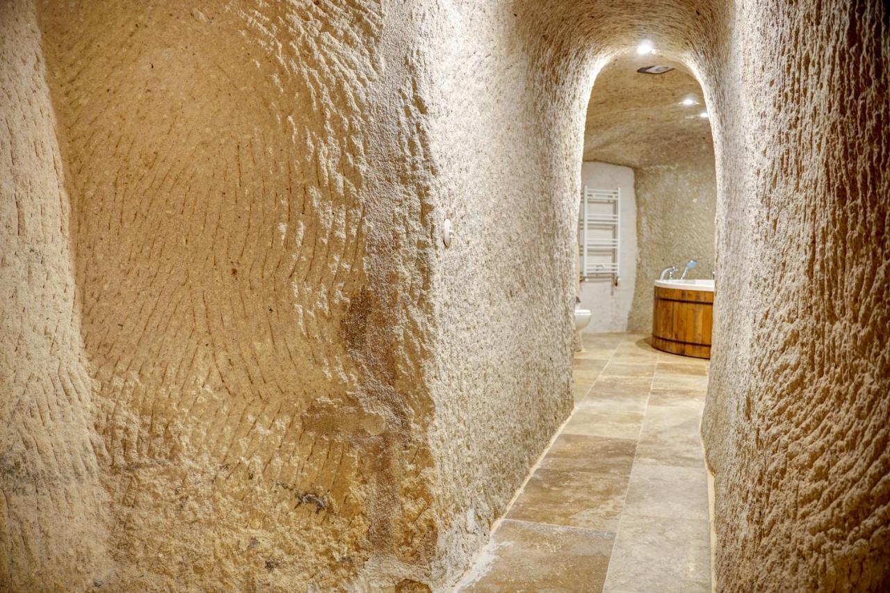 Karma Cappadocia Bed & Breakfast Ючхисар Екстериор снимка