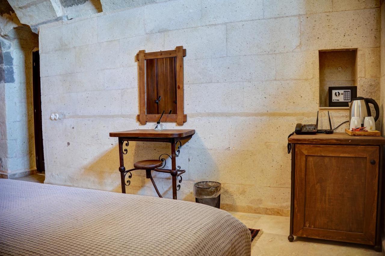 Karma Cappadocia Bed & Breakfast Ючхисар Екстериор снимка