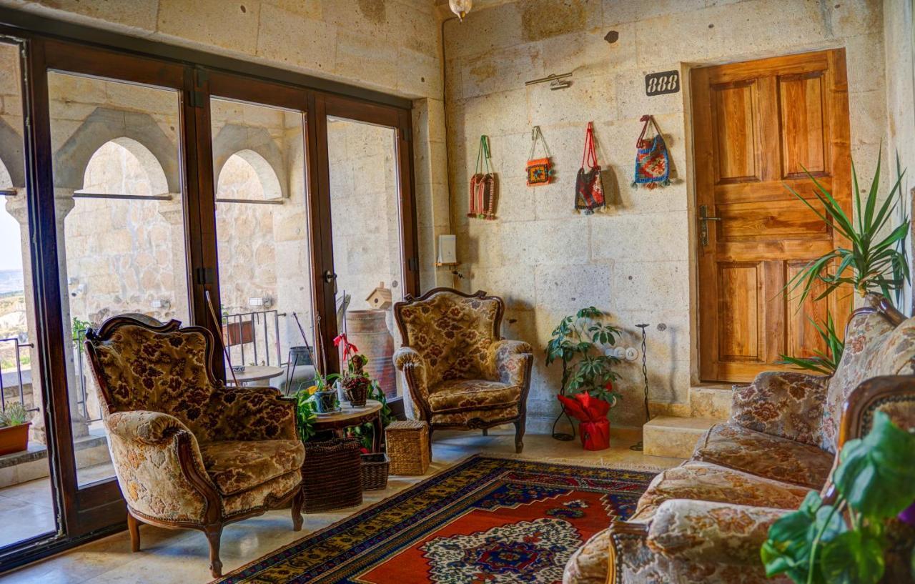 Karma Cappadocia Bed & Breakfast Ючхисар Екстериор снимка